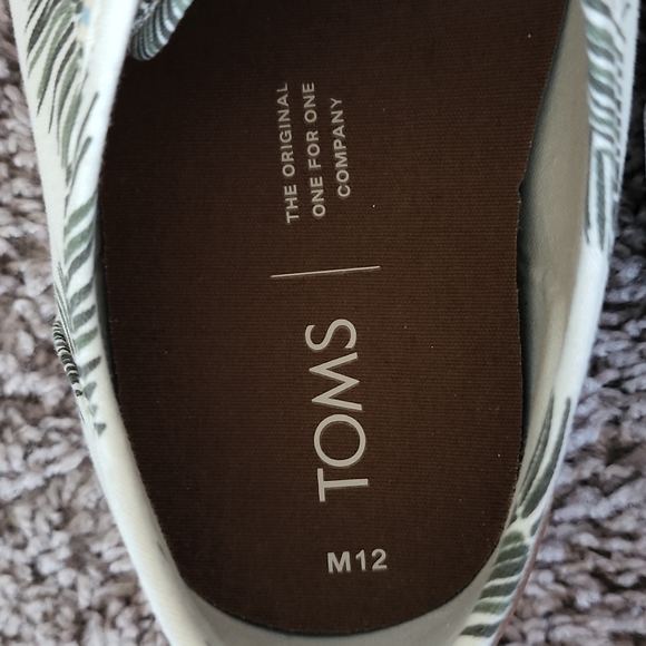 TOMS men's Carlo sneakers with leafy print-12 - Picture 6 of 8